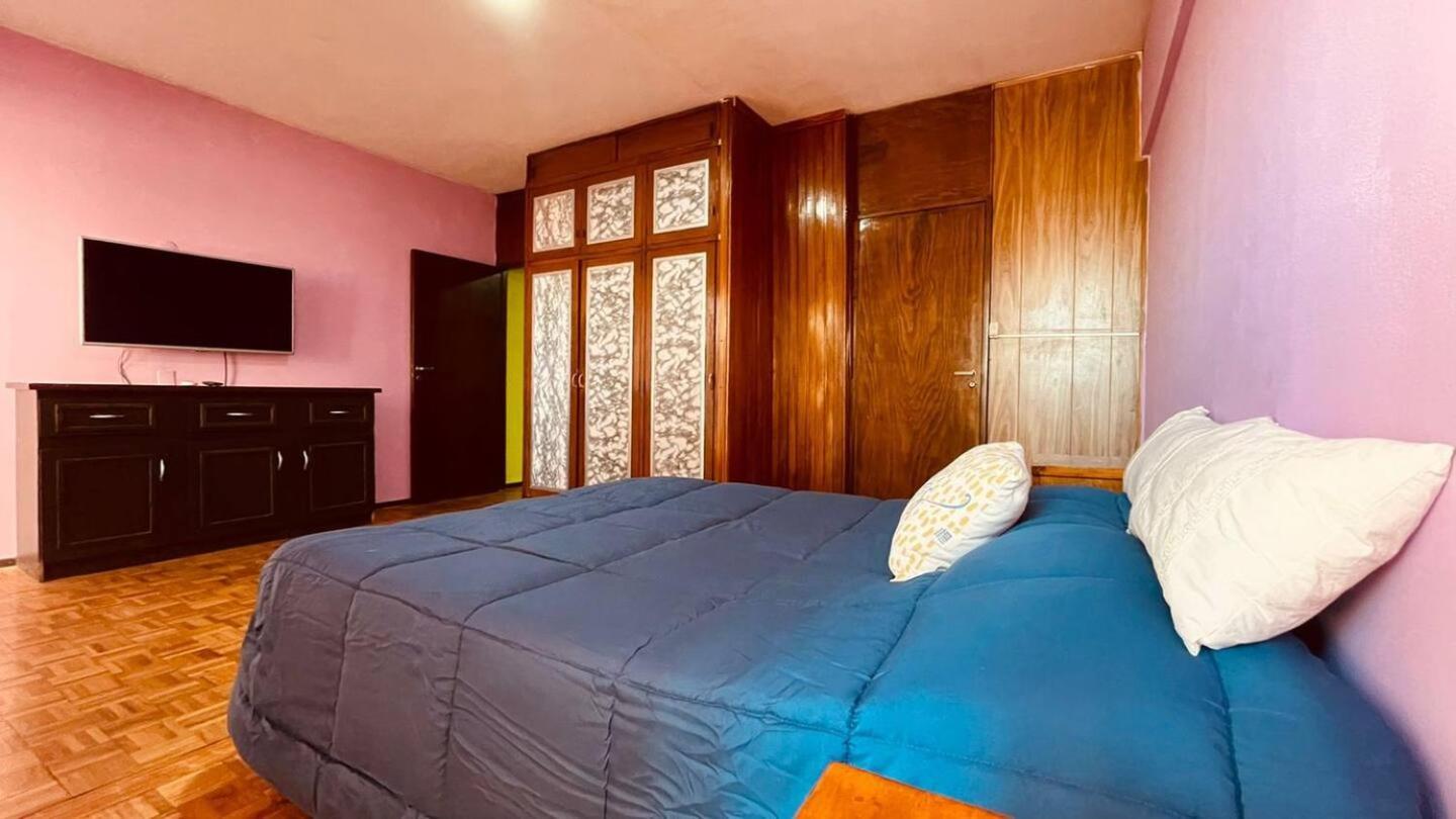 Black Sheep International Hostel Мендоса Екстер'єр фото