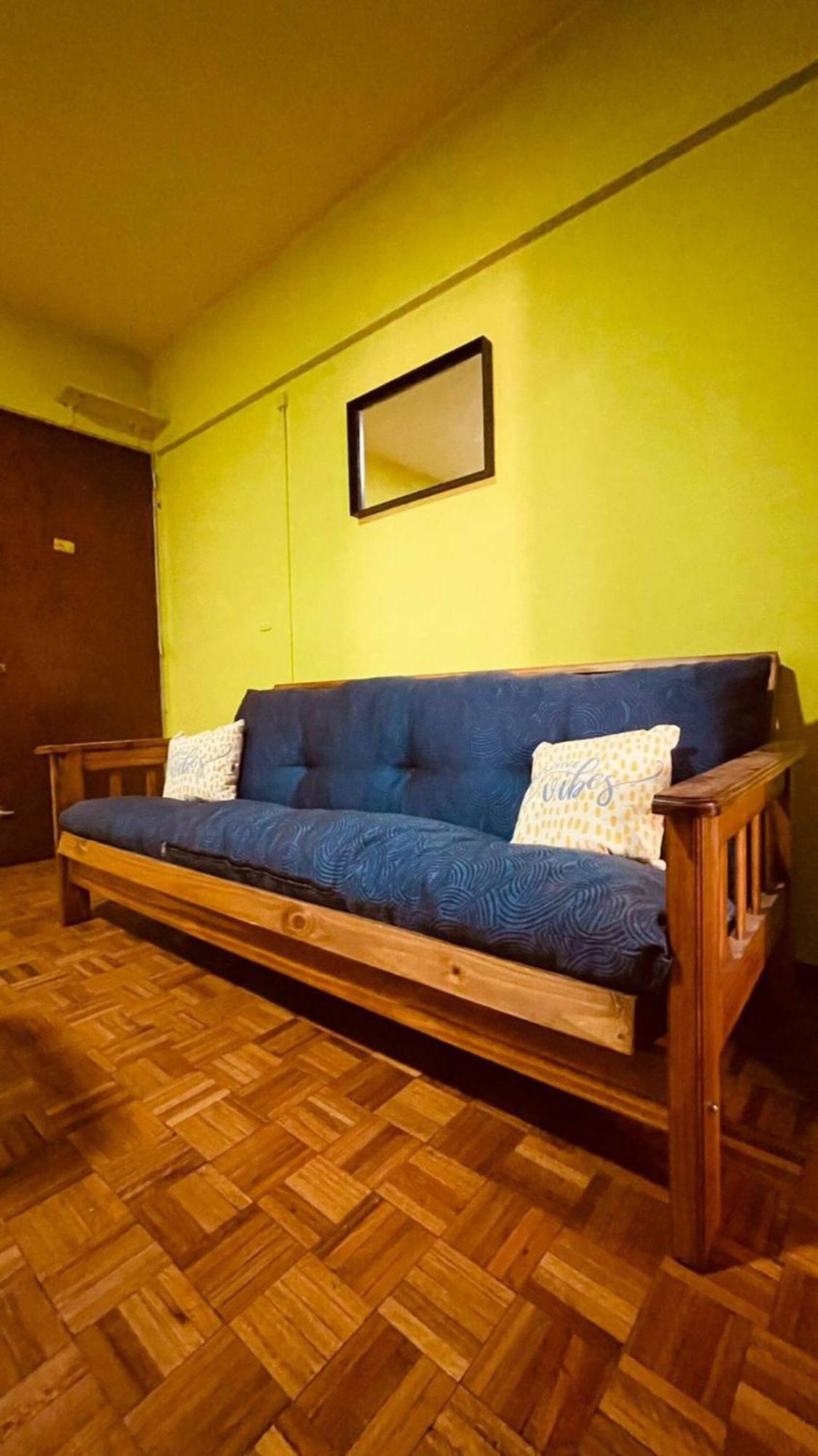 Black Sheep International Hostel Мендоса Екстер'єр фото