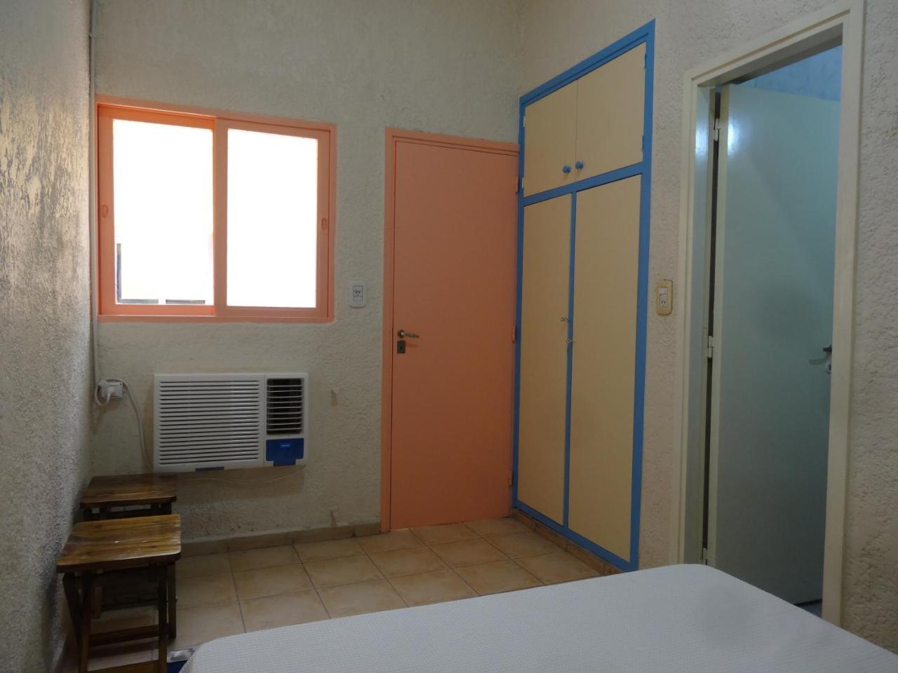 Black Sheep International Hostel Мендоса Екстер'єр фото