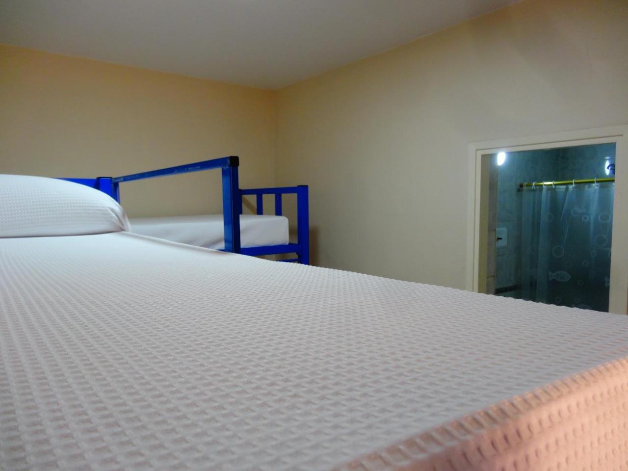 Black Sheep International Hostel Мендоса Екстер'єр фото