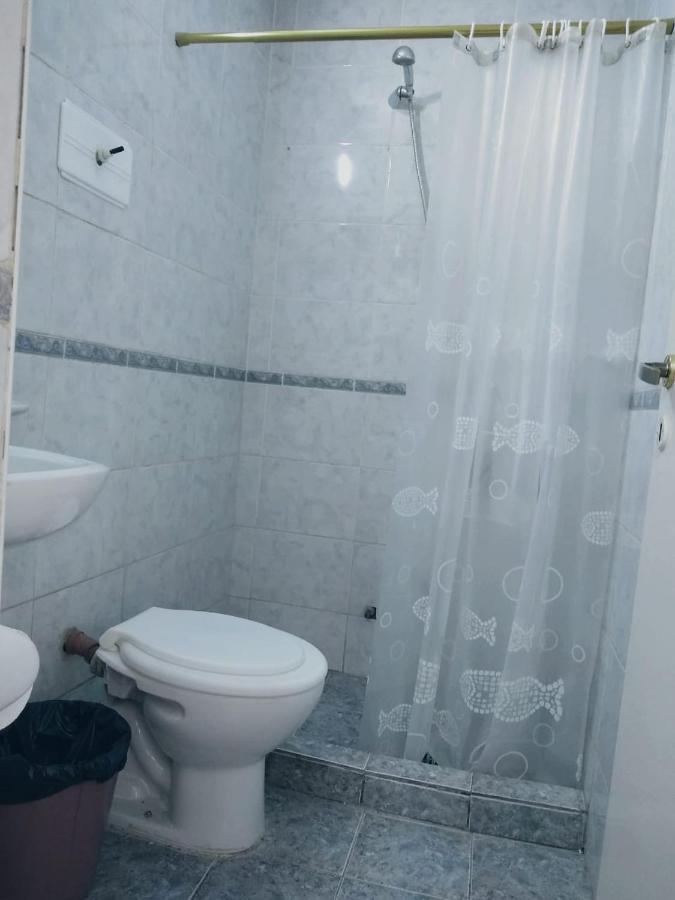 Black Sheep International Hostel Мендоса Екстер'єр фото